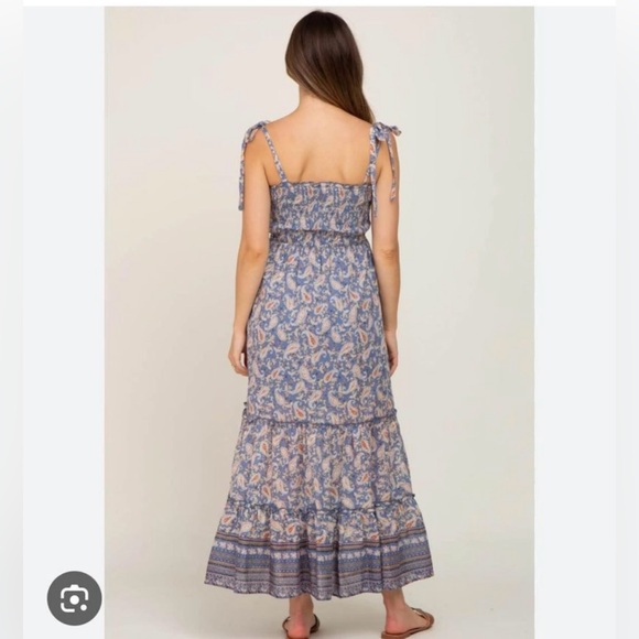 Pink Blush Paisley Maxi Dress - Picture 2 of 4